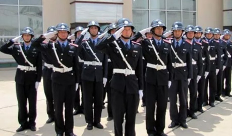 宏盾市容管理服务公司严格把关员工素质和服务水平